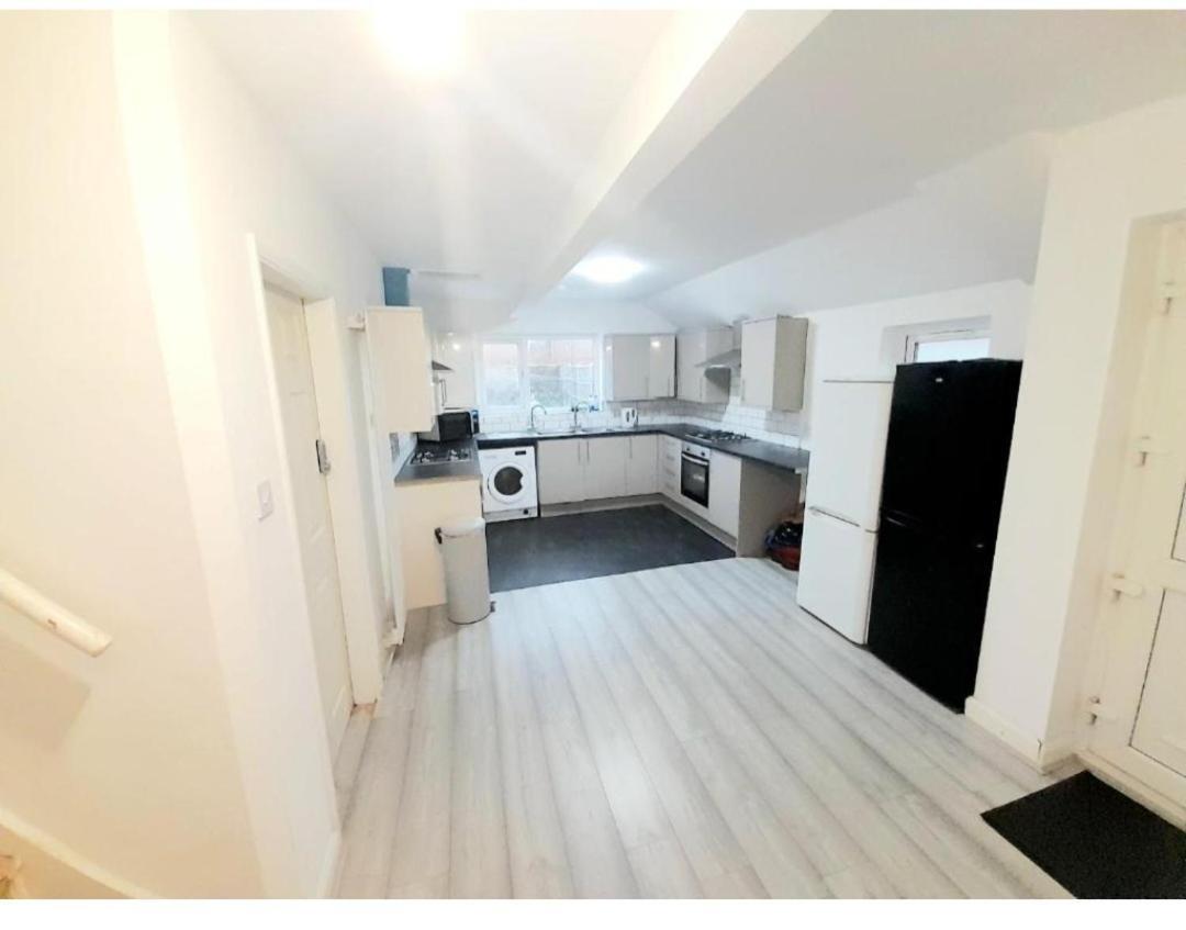 Double Ensuite 2 Guest house Leicester